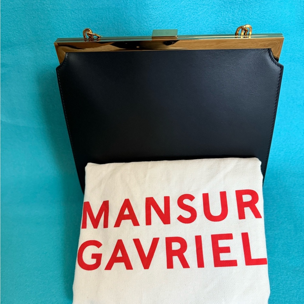 Mansur Gavriel Elegant Chain Bag, made in Italy (New, never worn)